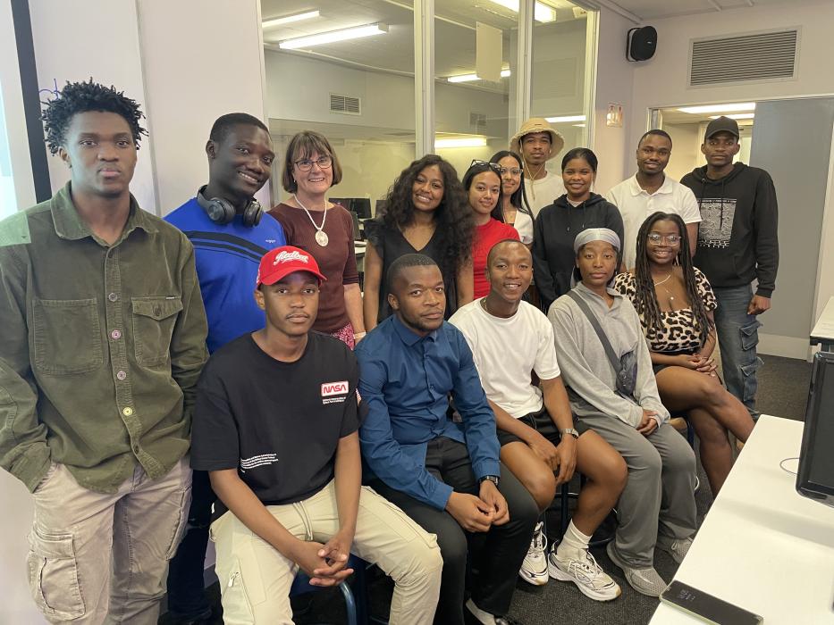 Photo of All competition Participants with Lisa Seymour and Meriam Kakuwaezi