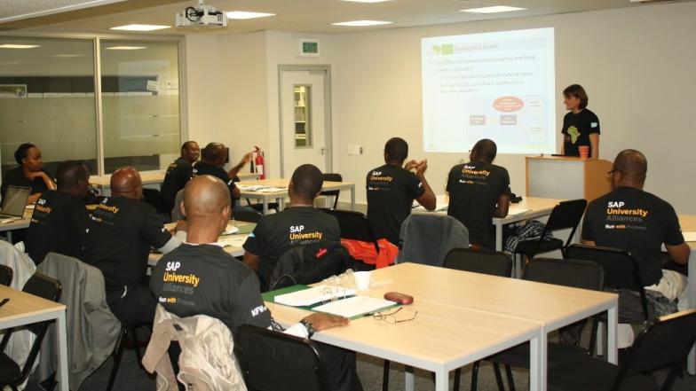 Lecturers from Kenya, Tanzania and Zambia receiving ES Fundamentals training from Prof Lisa Seymour, Department of Information Systems, UCT.